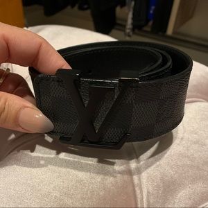 Men’s Authentic Louis Vuitton Belt
